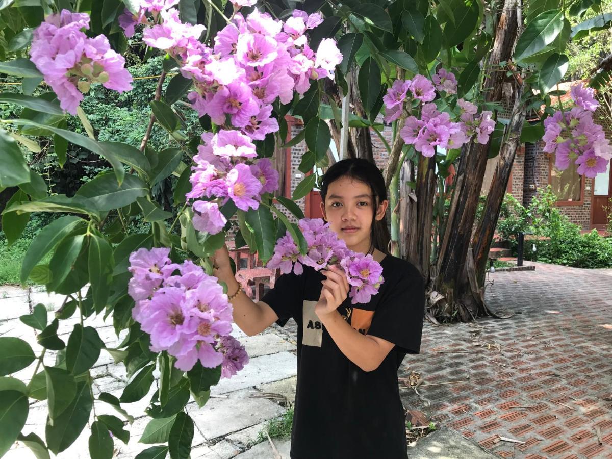Trang An Lim Garden Hotel Xuan Son Bagian luar foto