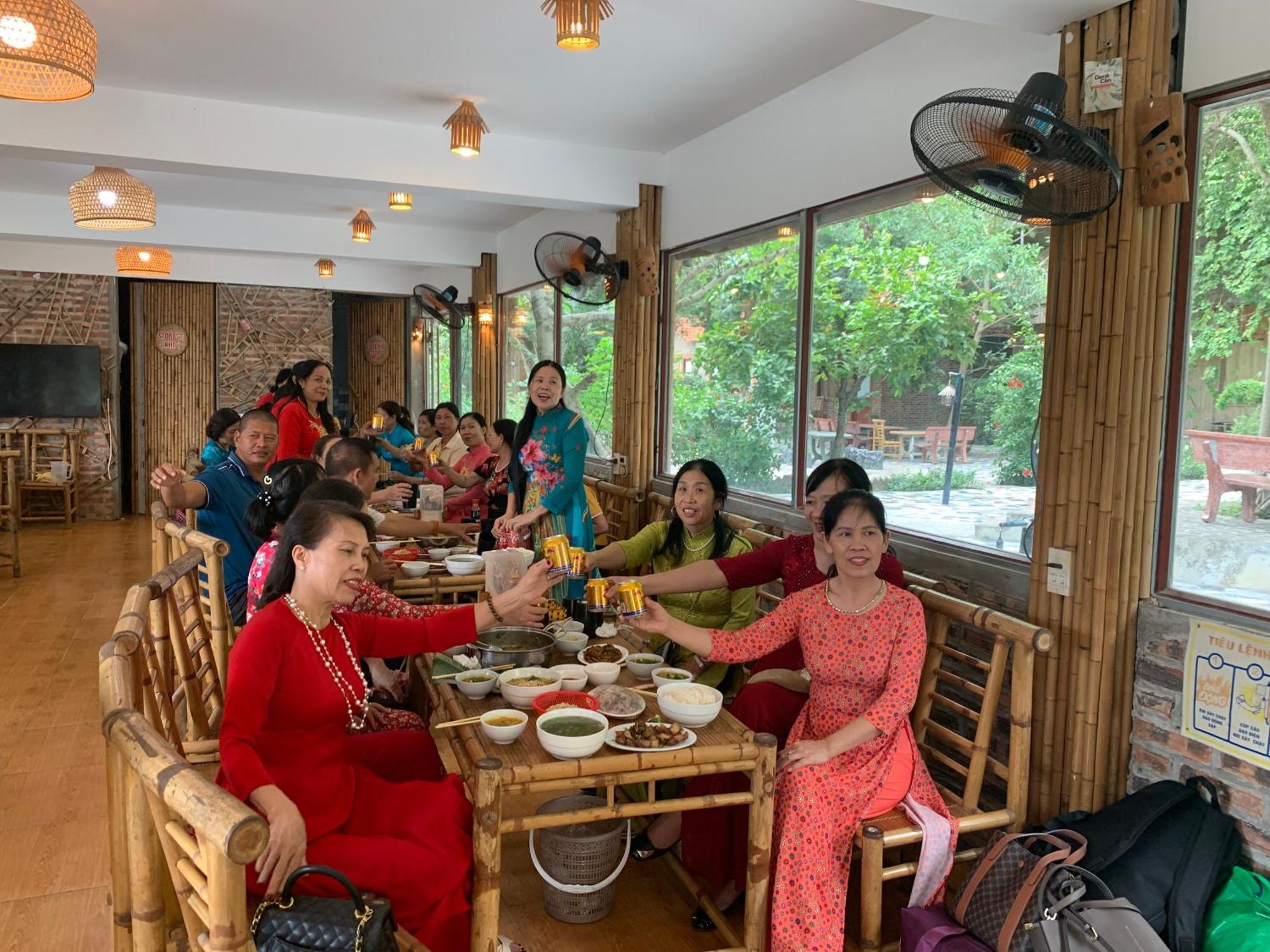 Trang An Lim Garden Hotel Xuan Son Bagian luar foto