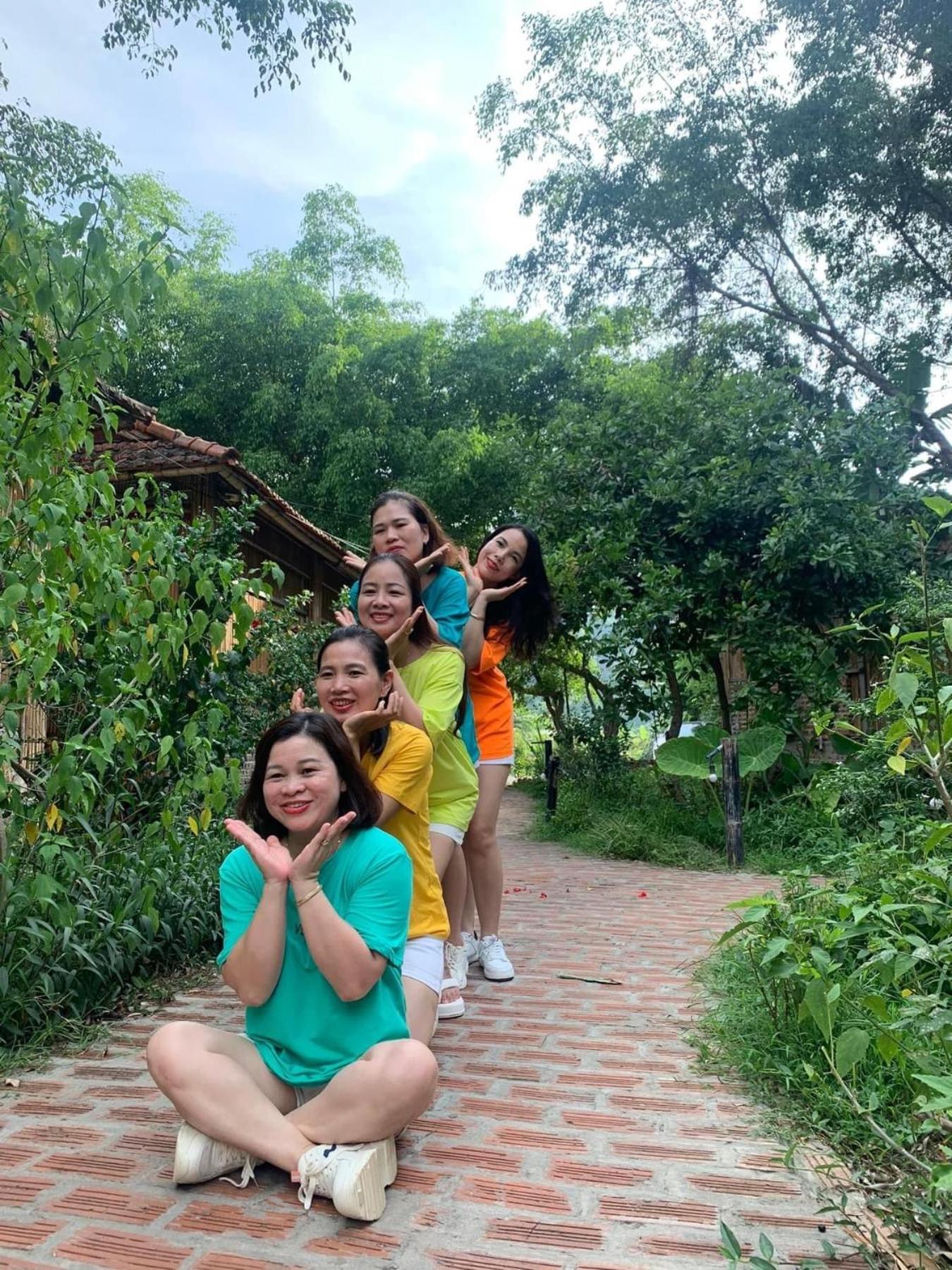 Trang An Lim Garden Hotel Xuan Son Bagian luar foto