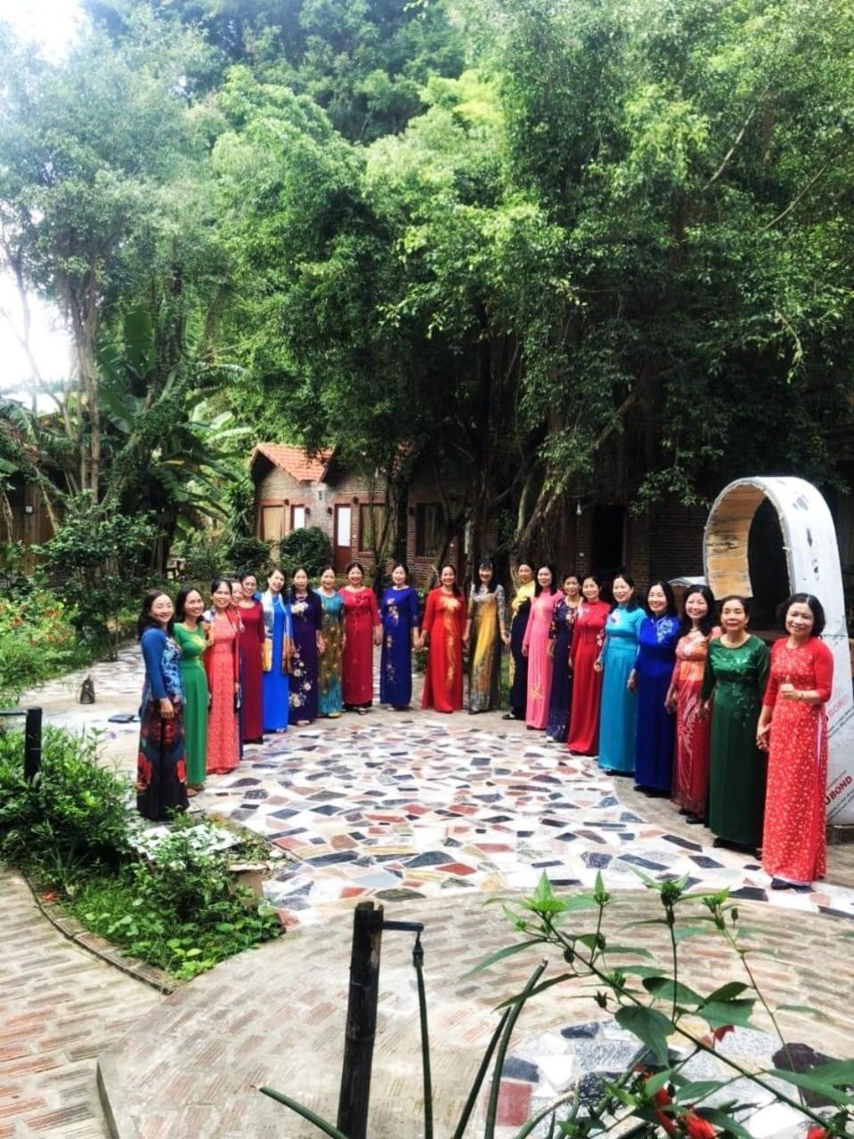Trang An Lim Garden Hotel Xuan Son Bagian luar foto