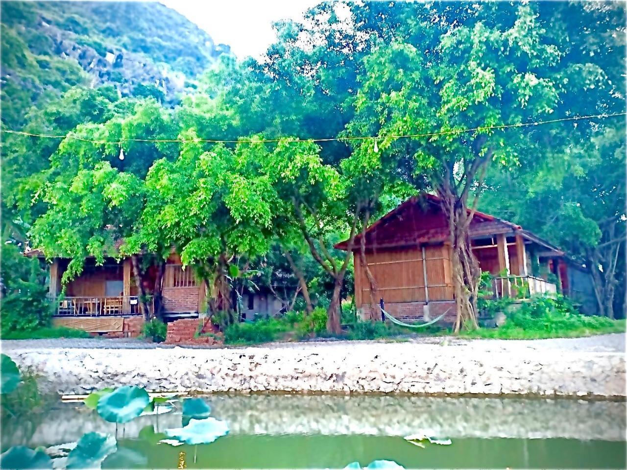 Trang An Lim Garden Hotel Xuan Son Bagian luar foto